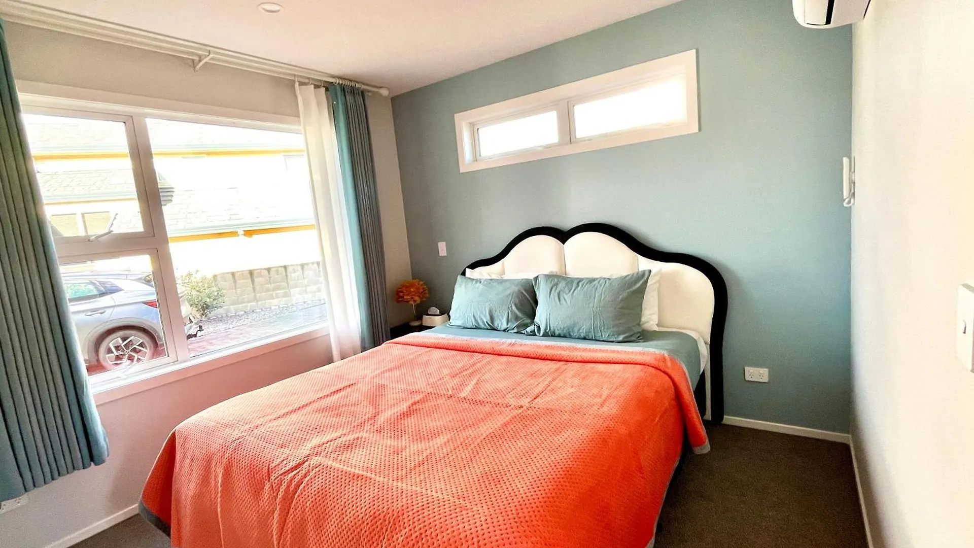 Guest house Brand New Lakeside Cozy Hoiho King Taupo
