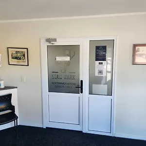 Stag Park Motel